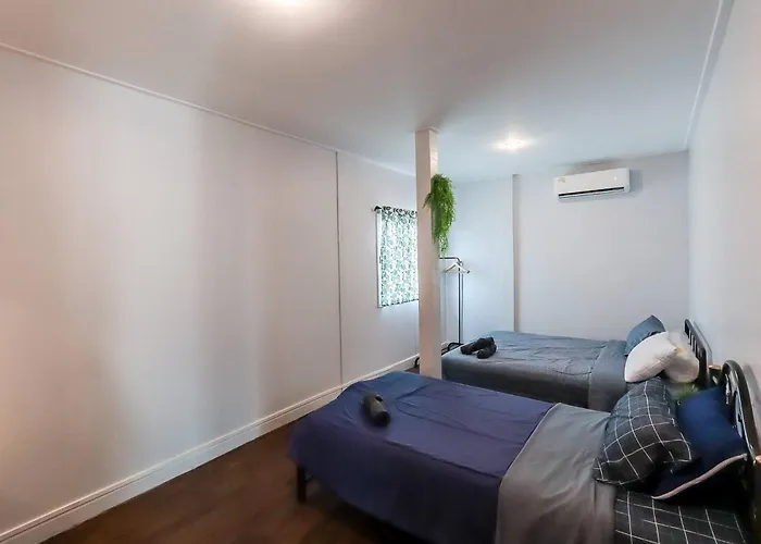 Charming 2-storey House In Bang Son, Holiday home