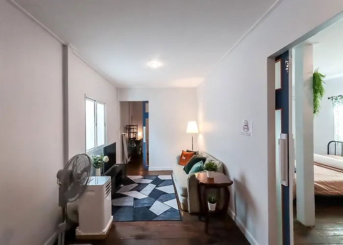 Holiday home Charming 2-storey House In Bang Son,